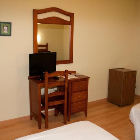 Hotel Anfora Мелиля Екстериор снимка